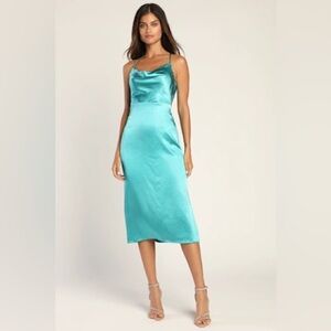 Lulu’s Nights On The Town Teal Blue Satin Backless Midi Dress Size‎ Large NWT